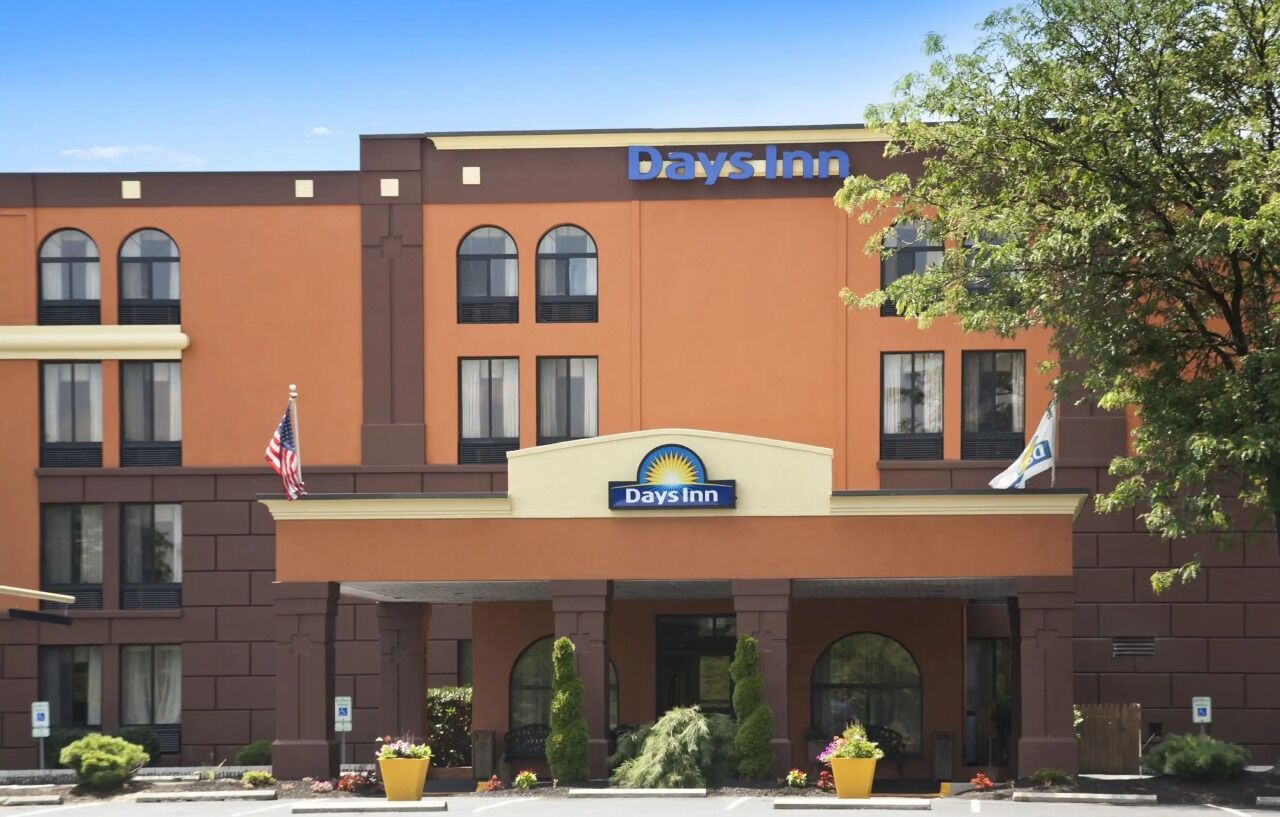 Days Inn By Wyndham Reading Wyomissing Exterior photo